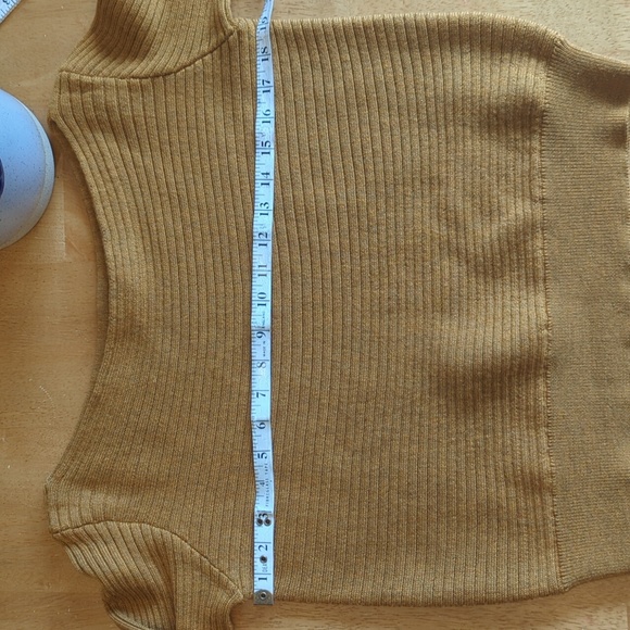 Babaton Aritzia marino wool ribbed scooped neck orange sweater size XS - Picture 4 of 8